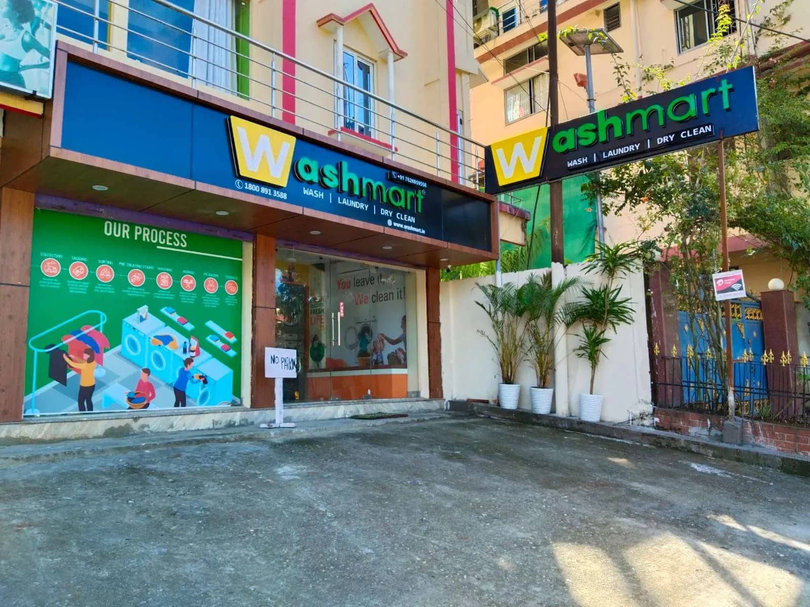 Washmart franchise storefront