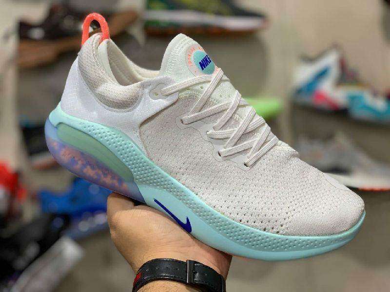 Sports & Running Shoes