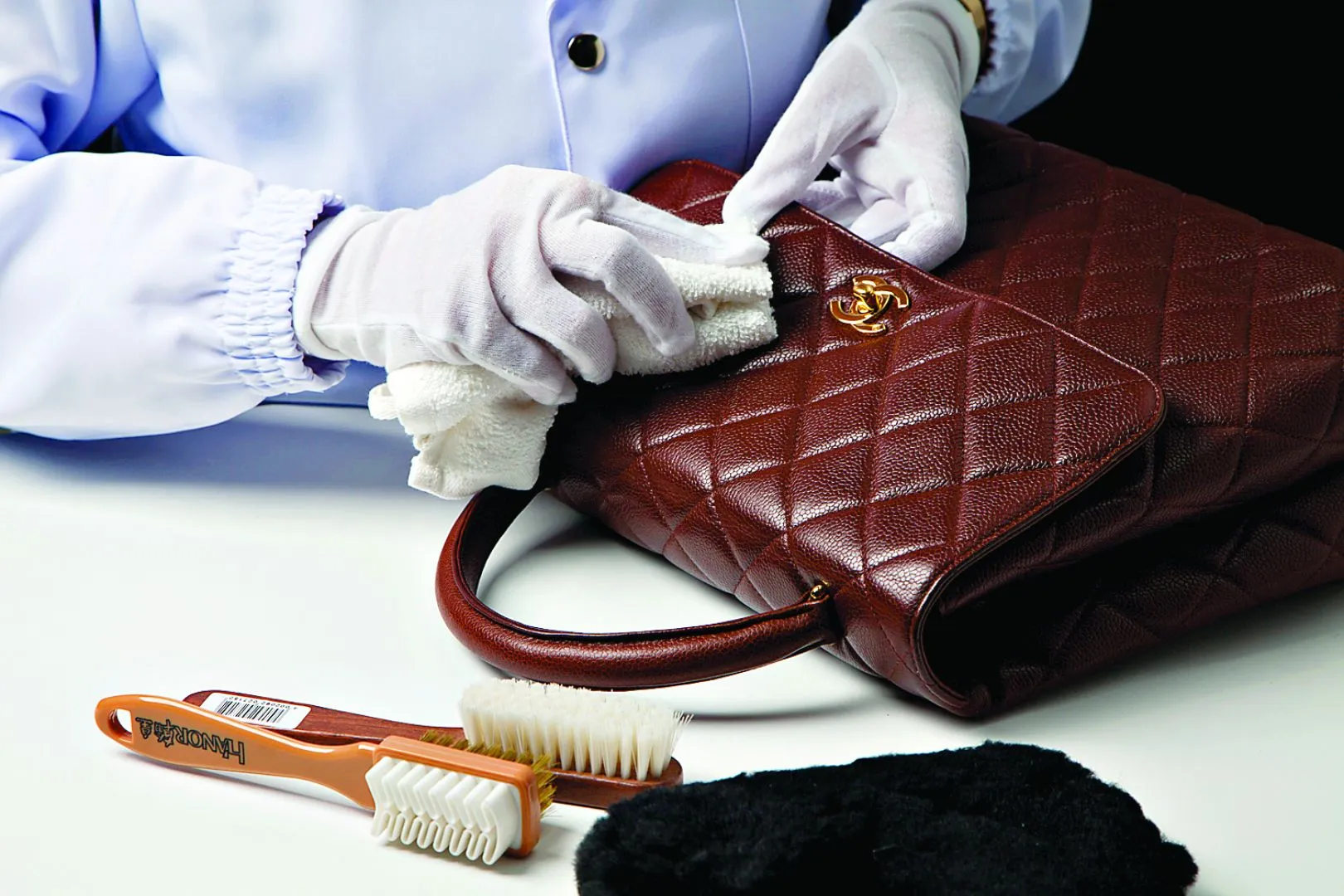 dry cleaners near by for leather Bag